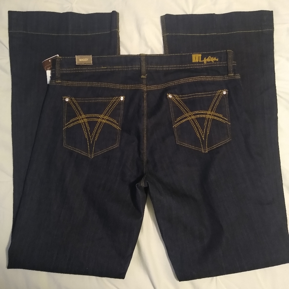 NWT Kut from the Kloth Maggy Flare